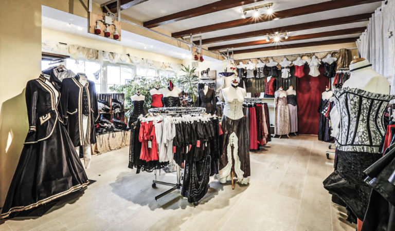carnificium Boutique, Ladengeschäft exklusive Korsetts, Maßanfertigung